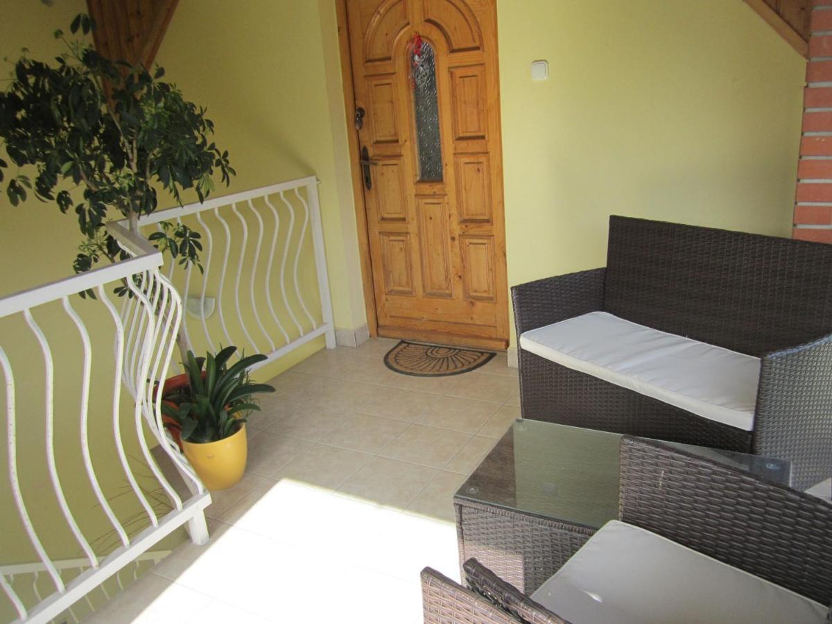 Rozsadomb Apartman Залакарос Екстериор снимка