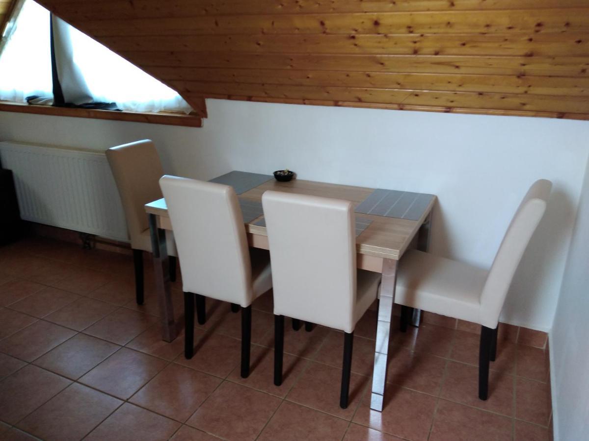 Rozsadomb Apartman Залакарос Екстериор снимка