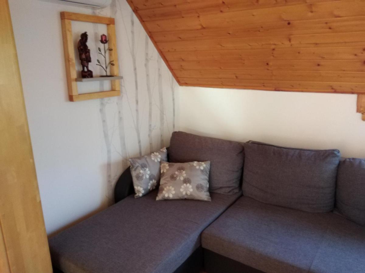 Rozsadomb Apartman Залакарос Екстериор снимка